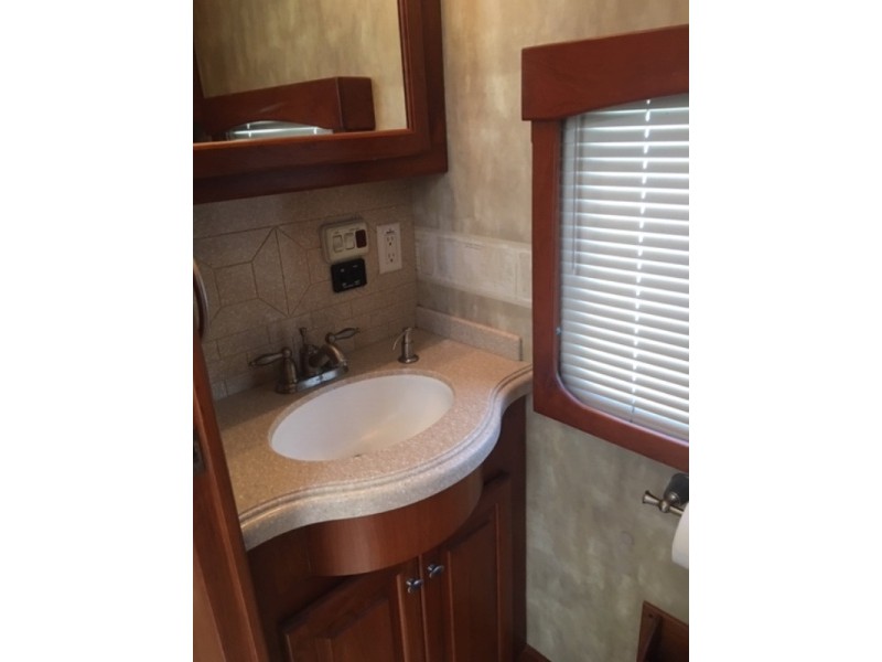 2008 Tiffin Allegro Bus 40QSP - 027