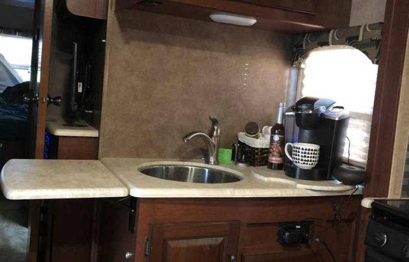 2015 Forest River Sunseeker 3170DS - 010