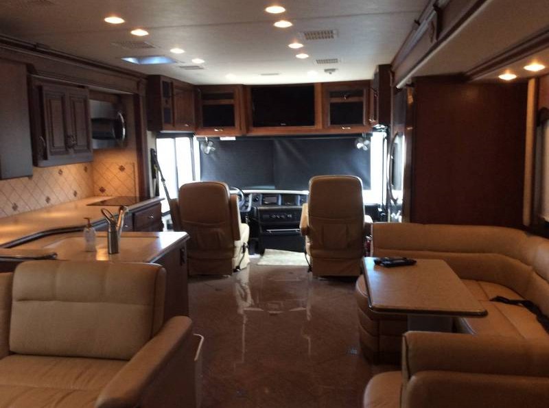 2013 Fleetwood Providence 42P - 011