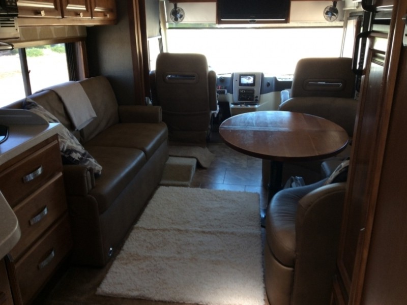 2013 Tiffin Allegro Breeze 32BR - 004