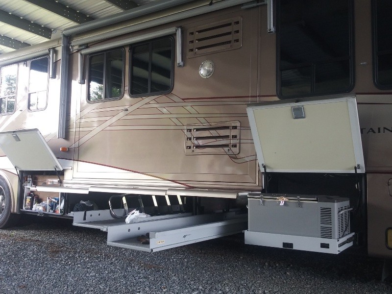 2002 Newmar Mountain Aire 4371 - 004