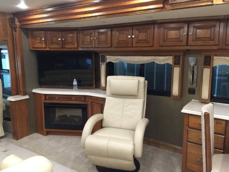 2013 Tiffin Allegro Bus 45LP - 012