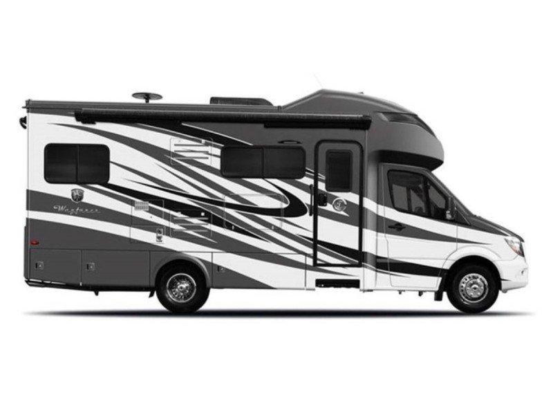 2017 Tiffin Wayfarer 24QW - 005