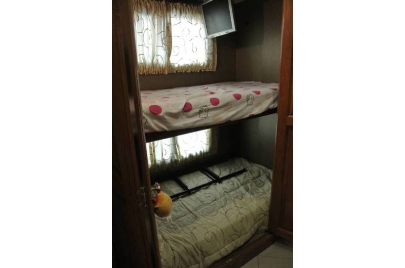 2013 Tiffin Phaeton 40QKH - 019