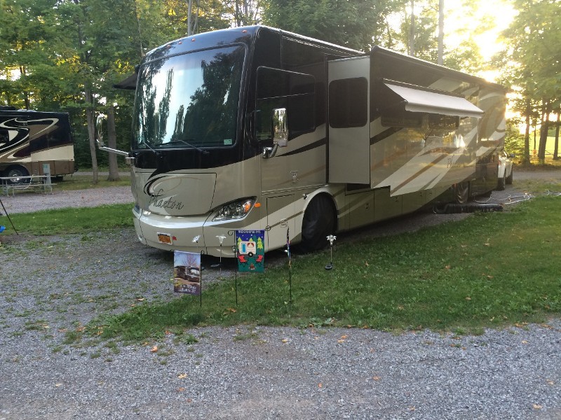 2012 Tiffin Phaeton 40QBH - 003