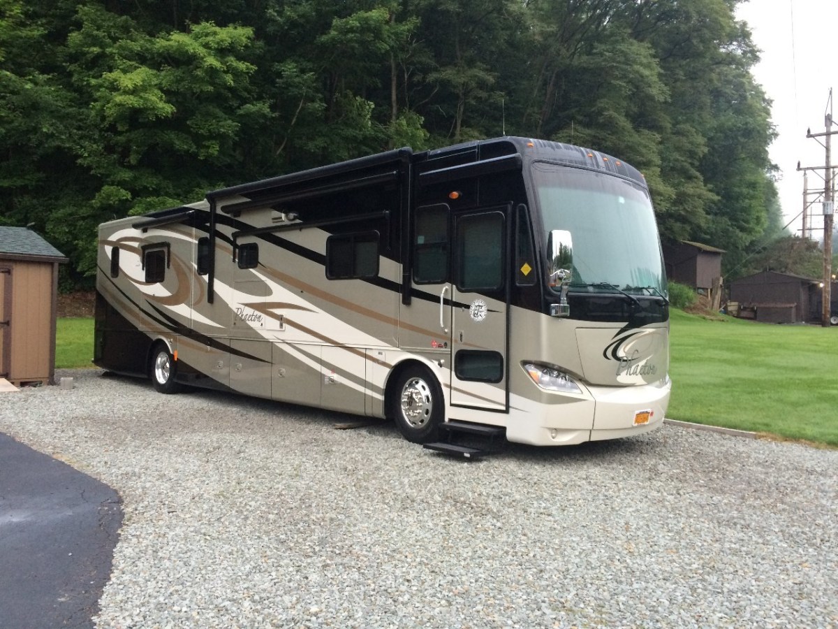 2012 Tiffin Phaeton 40QBH TIFFIN Motorhomes For Sale By Owner