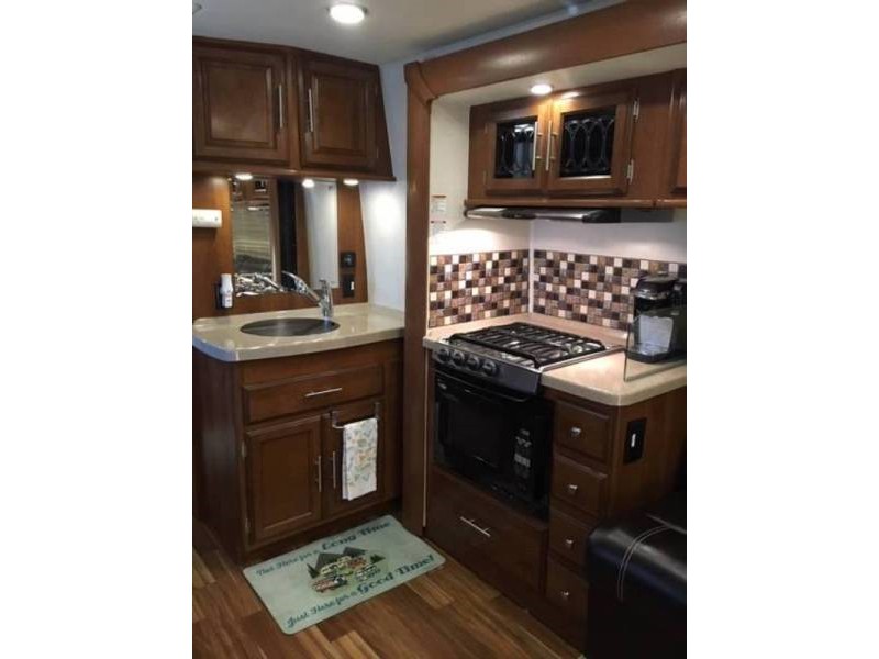 2013 Coachmen Concord 300TS - 006