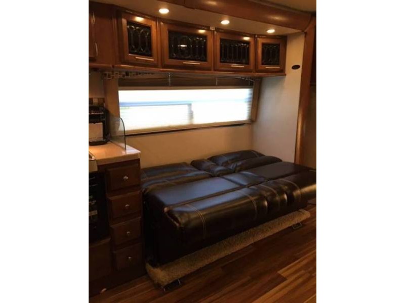 2013 Coachmen Concord 300TS - 010
