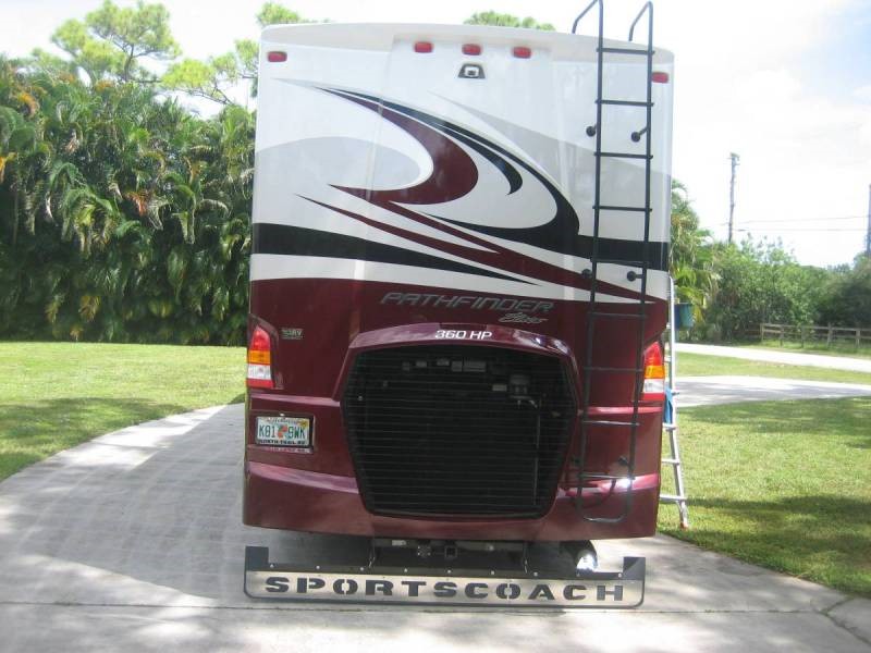 2013 Coachmen Sportscoach Pathfinder Elite - 007