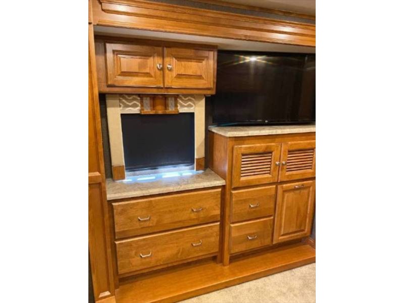 2017 Tiffin Allegro RED 33AA - 032