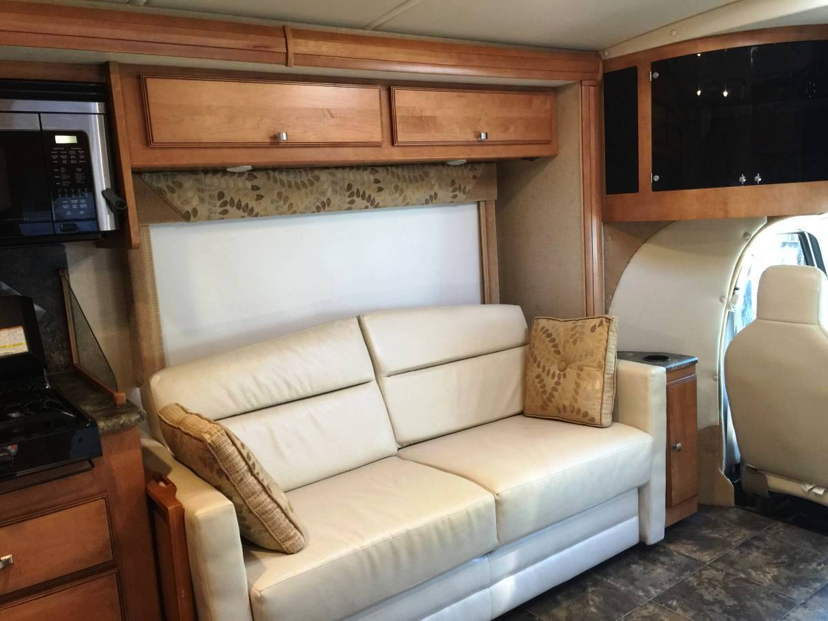 2014 Itasca Cambria 30C For Sale
