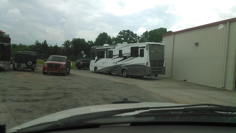 2006 Gulf Stream Tour Master T36 - 002