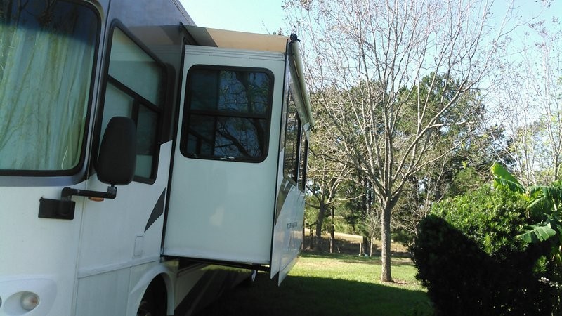 2006 Gulf Stream Tour Master T36 - 003