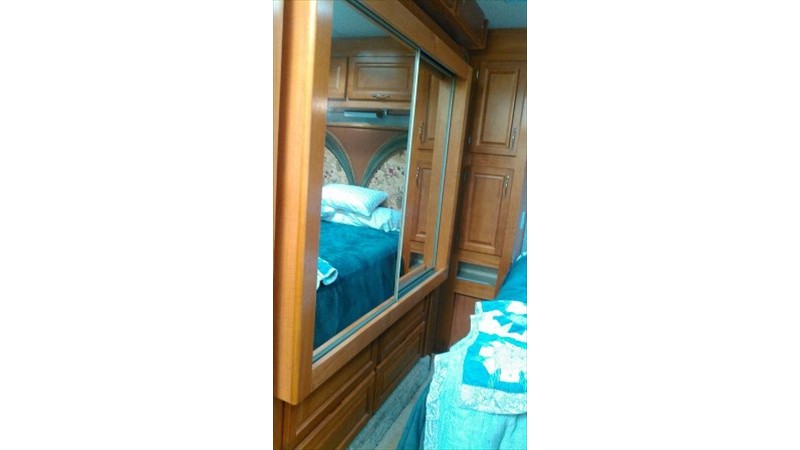 2006 Gulf Stream Tour Master T36 - 009