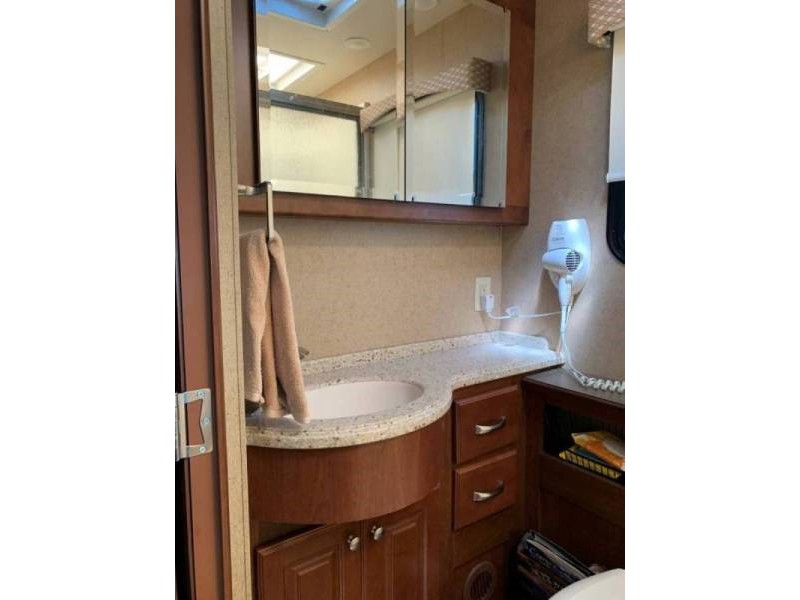 2014 Thor Tuscany XTE 34ST - 021