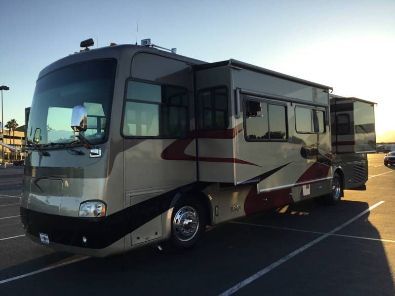 2005 Tiffin Allegro Bus 38TGP