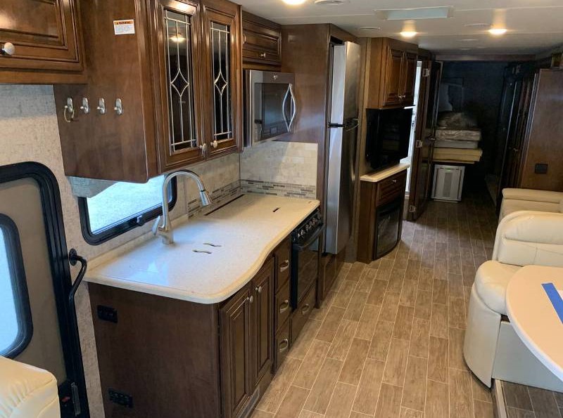 2017 Thor Miramar 34.2 - 009