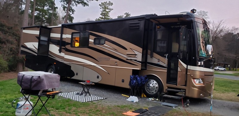 2008 Fleetwood Discovery 40X