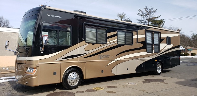 2008 Fleetwood Discovery 40X - 004