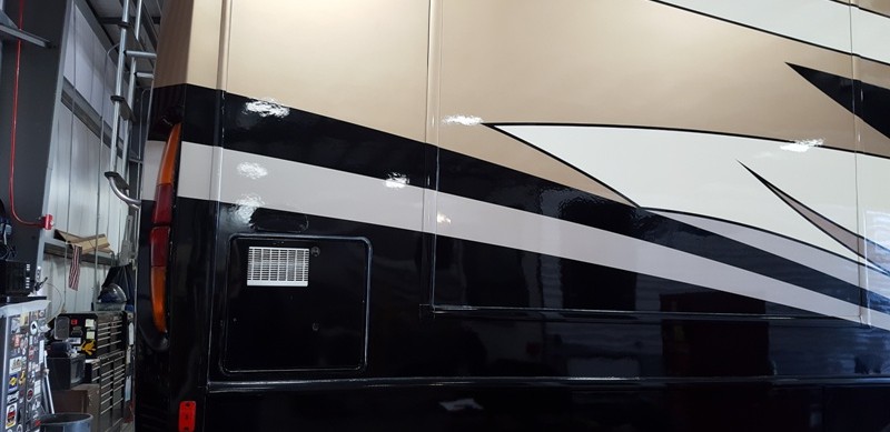 2008 Fleetwood Discovery 40X - 009