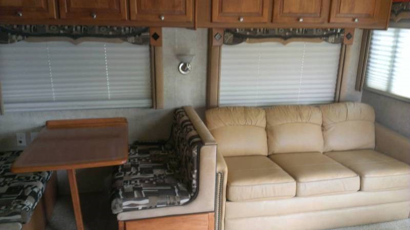 2008 Tiffin Allegro Bay 37QDB - 006