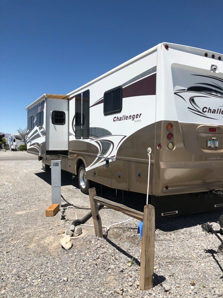 2010 Damon  Challenger  348 - 004