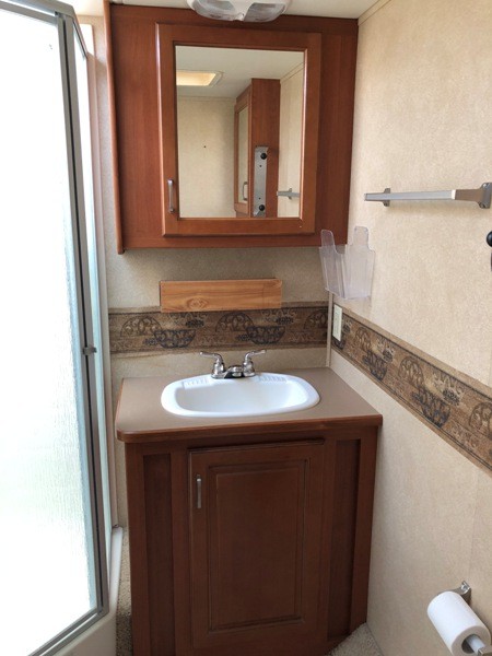 2010 Damon  Challenger  348 - 020