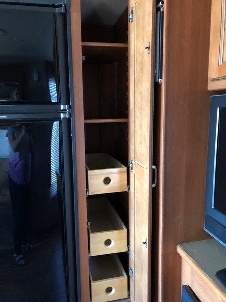 2010 Damon  Challenger  348 - 027