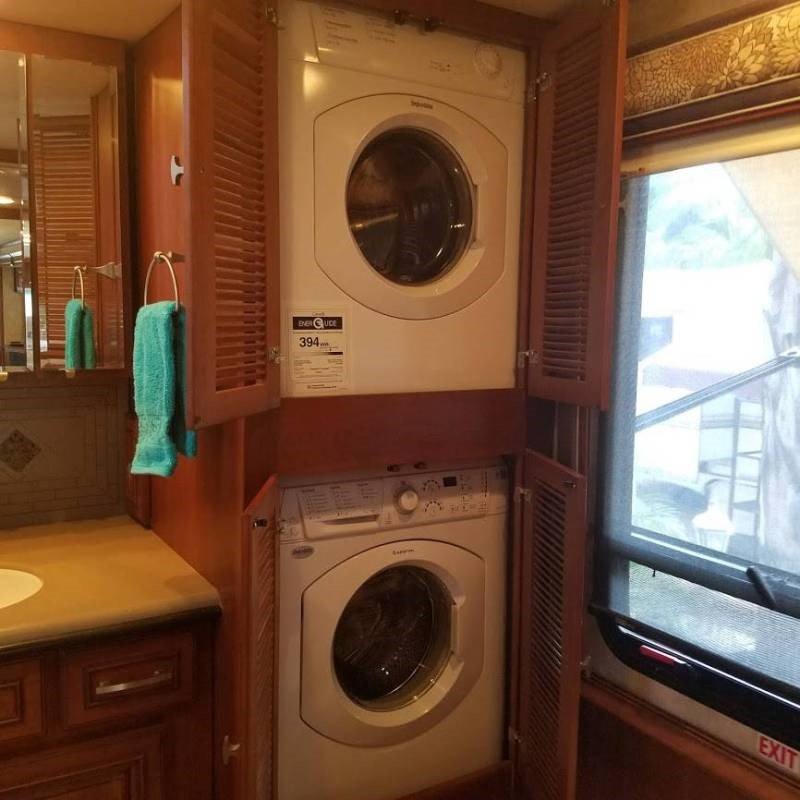 2012 Itasca Ellipse 42QD - 011