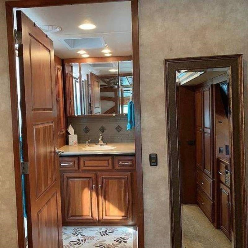 2012 Itasca Ellipse 42QD - 016