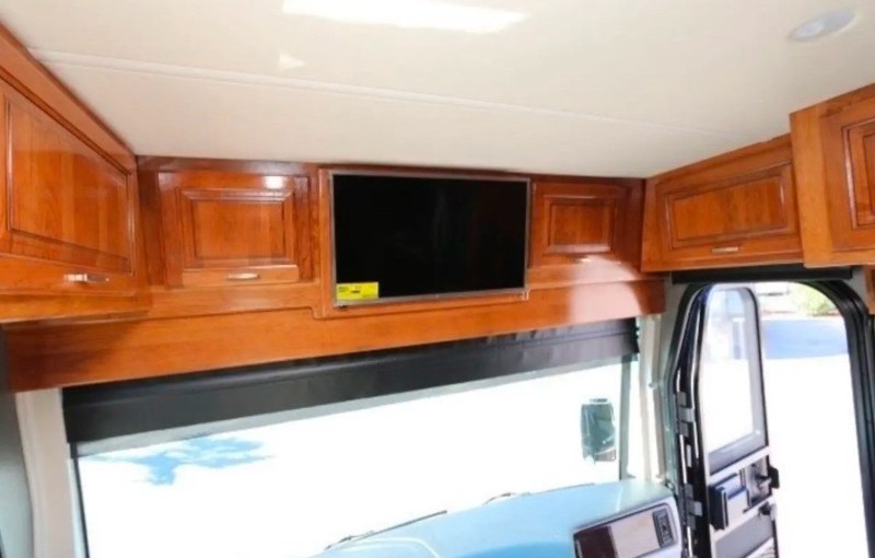 2018 Holiday Rambler Endeavor 40X - 014