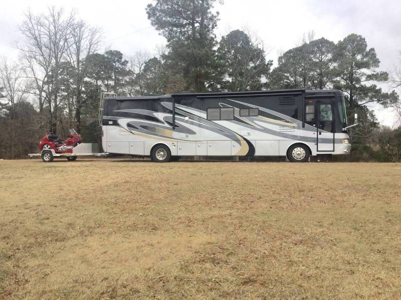 2009 Holiday Rambler Endeavor 41SKQ - 002