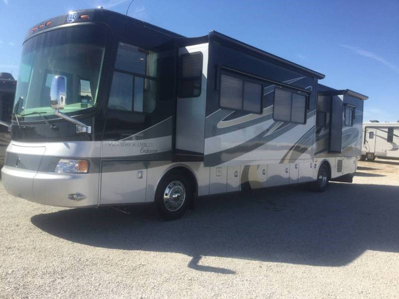 2009 Holiday Rambler Endeavor 41SKQ - 004