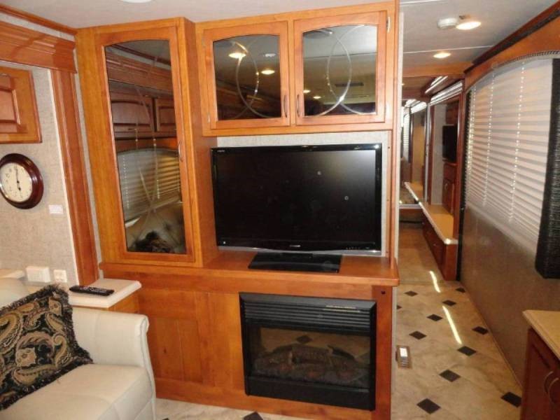 2009 Holiday Rambler Endeavor 41SKQ - 019