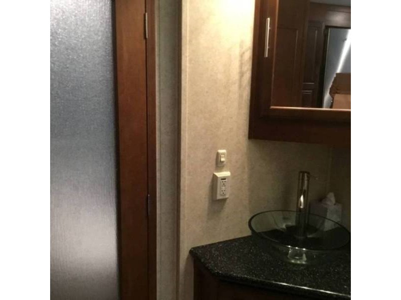 2015 Forest River Georgetown XL 378TS - 017