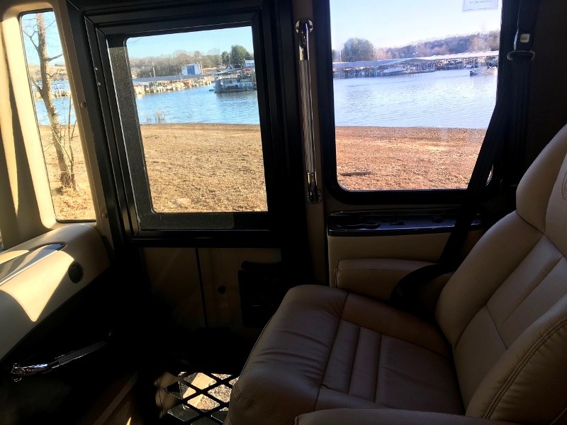 2019 Tiffin Allegro RED 37PA - 010