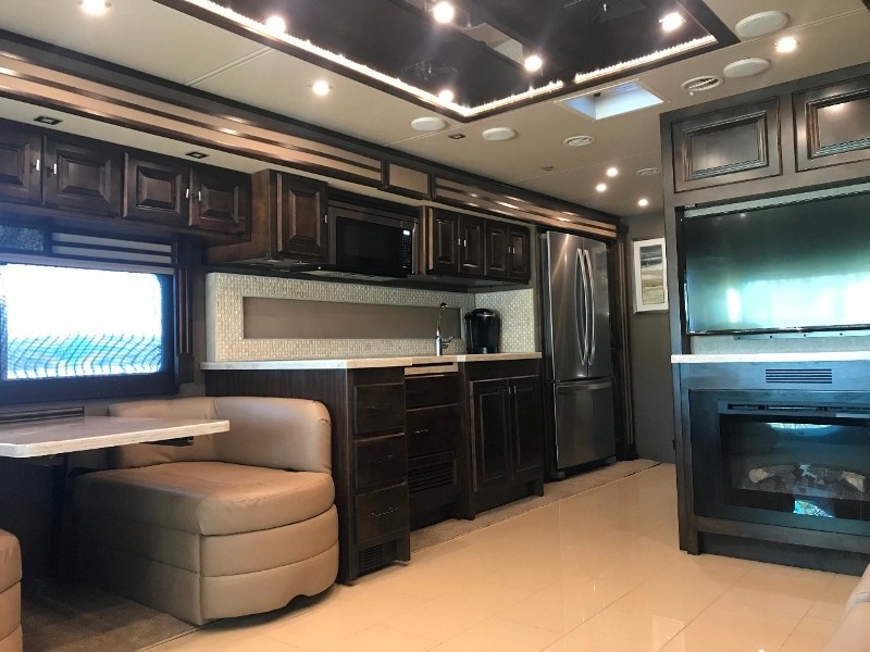 2019 Tiffin Allegro RED 37PA - 016