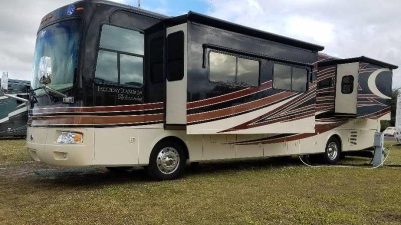 2011 Holiday Rambler Ambassador 40PBQ