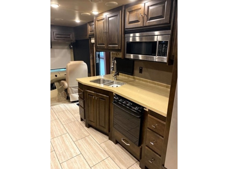 2018 Tiffin Allegro Open Road 32SA - 005