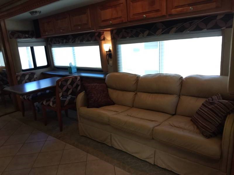 2007 Tiffin Phaeton 40QSH - 004