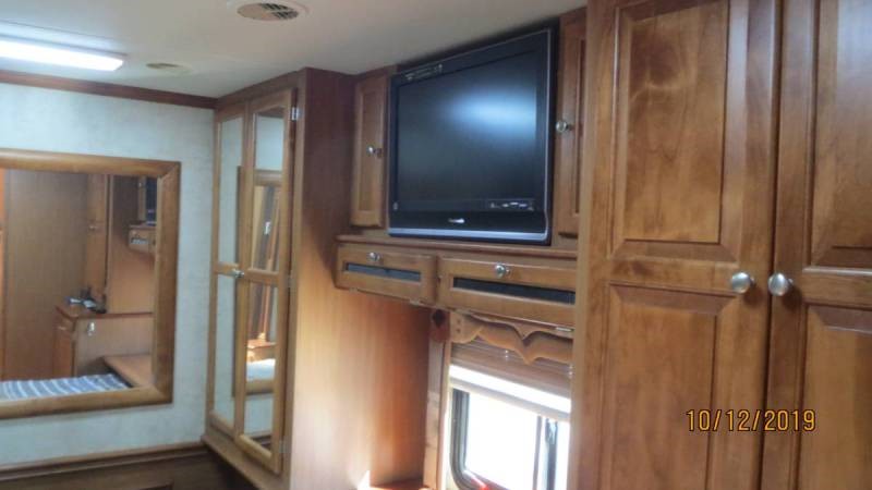 2008 Tiffin Allegro Bay 35TSB - 022