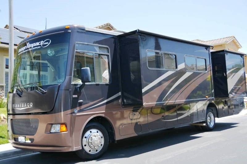 2013 Winnebago Vista 35B - 002