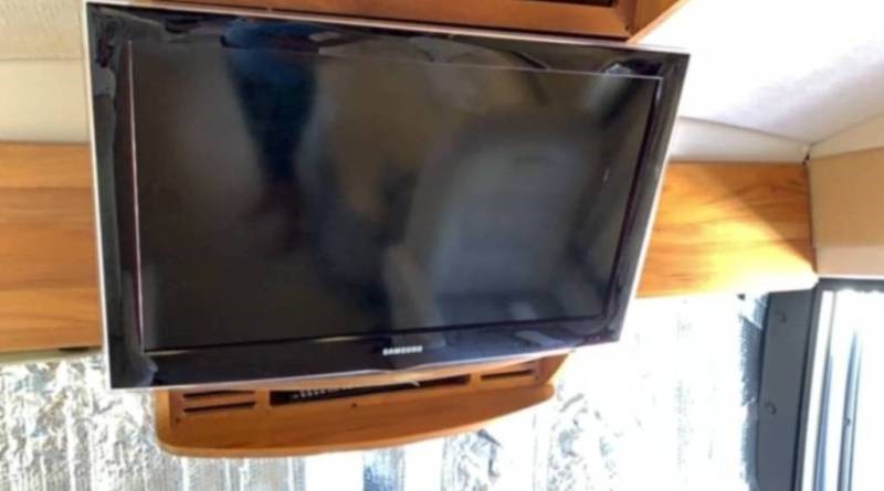 2002 Fleetwood American Tradition 40W - 005