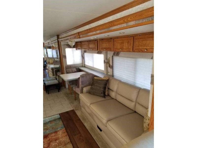 2004 Tiffin Phaeton 40QDH - 003