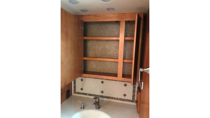 2015 Winnebago Tour 42QD - 037