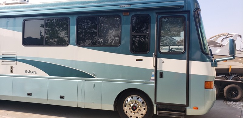 2000 Safari Sahara - 001