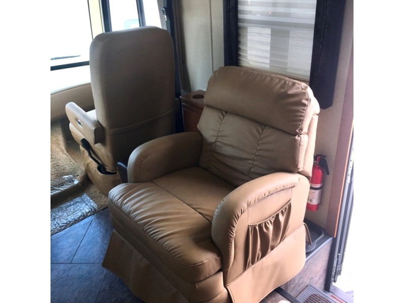 2013 Newmar Canyon Star 3515 - 011