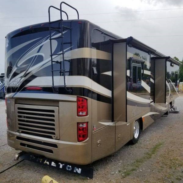 2010 Tiffin Phaeton 40QTH - 007