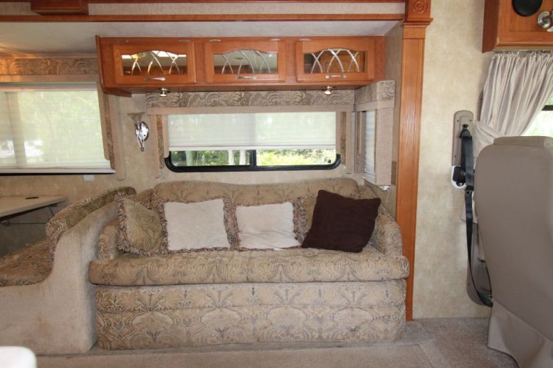 2007 Georgetown XL 370TS - 009