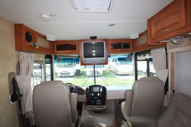 2007 Georgetown XL 370TS - 010